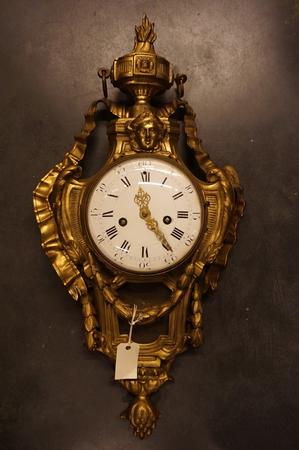 Bronze gilded cartel clock, around 1780