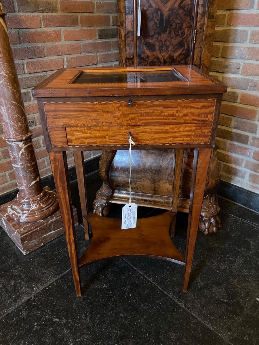 18th C satinwood sewing table