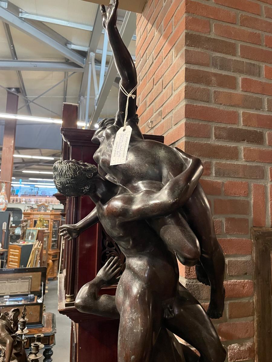 Impressive bronze sculpture. 115cm tall