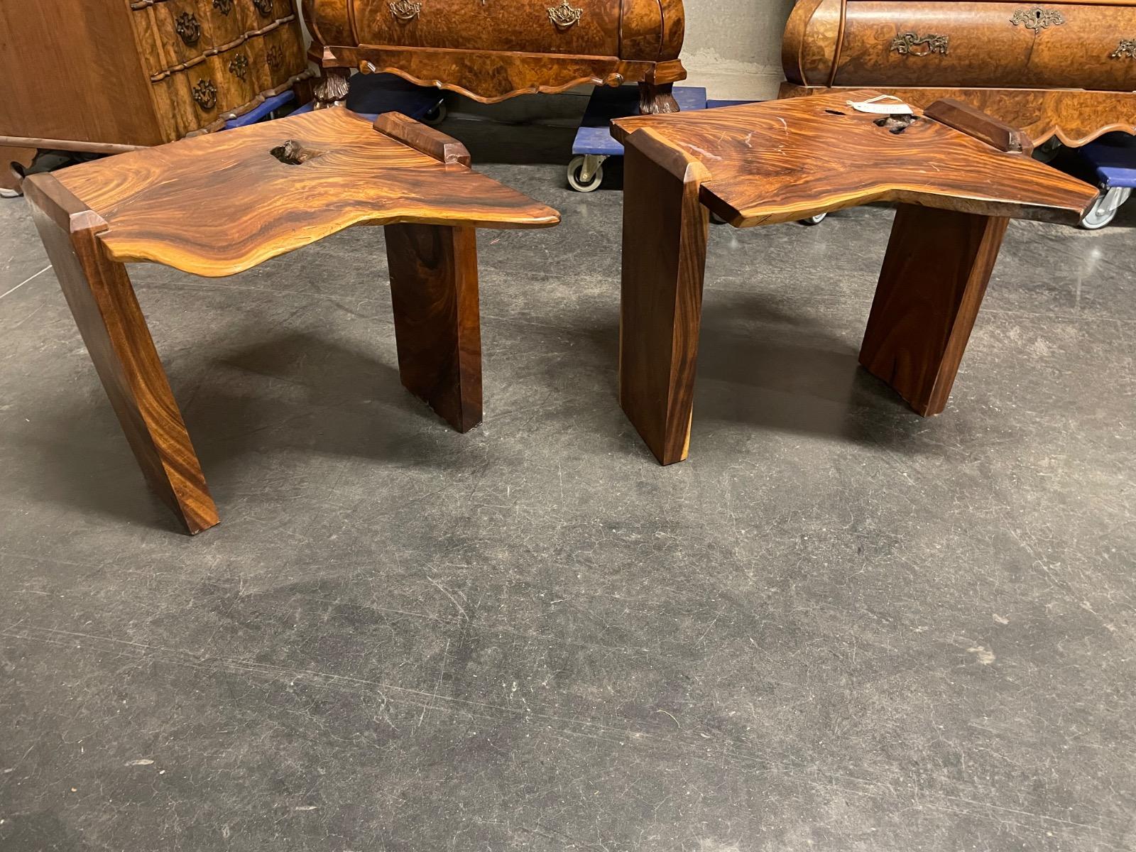 Pair of occasional tables 