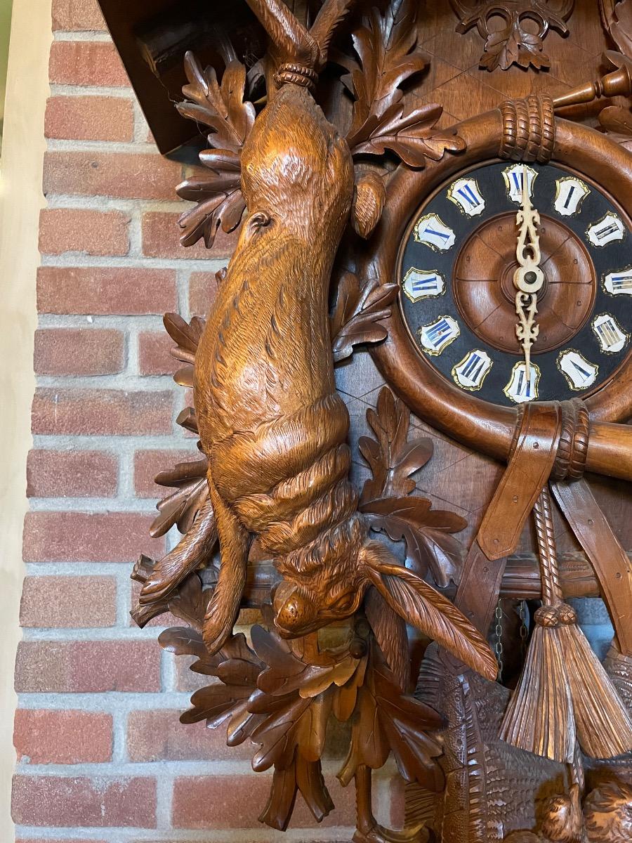 Spectaculair 130 cm tall cuckoo clock